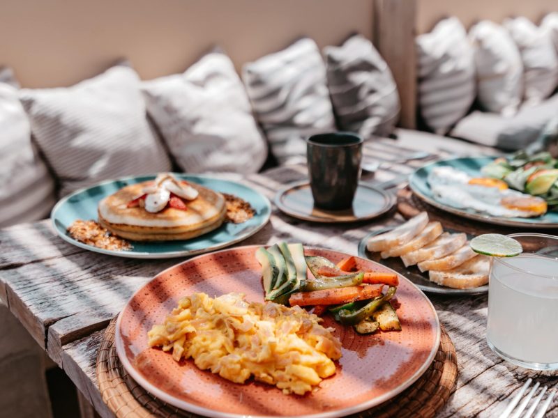 Tropikal-Kite-School-El-Cuyo-Rich-Cuisine-min